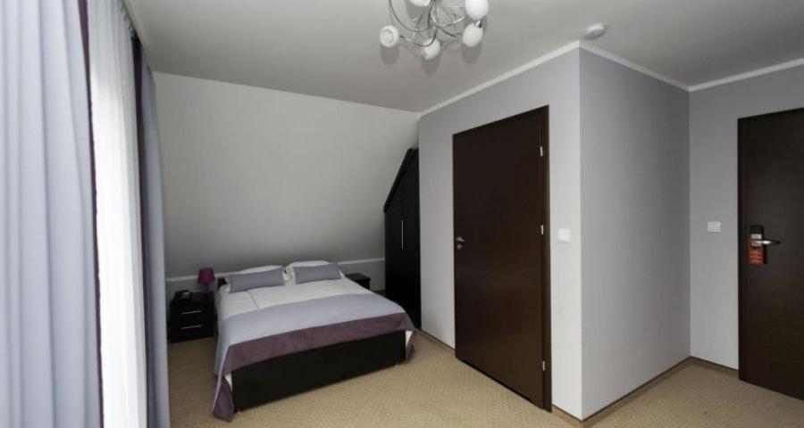 Hotel Klaudia Juszczyn Экстерьер фото