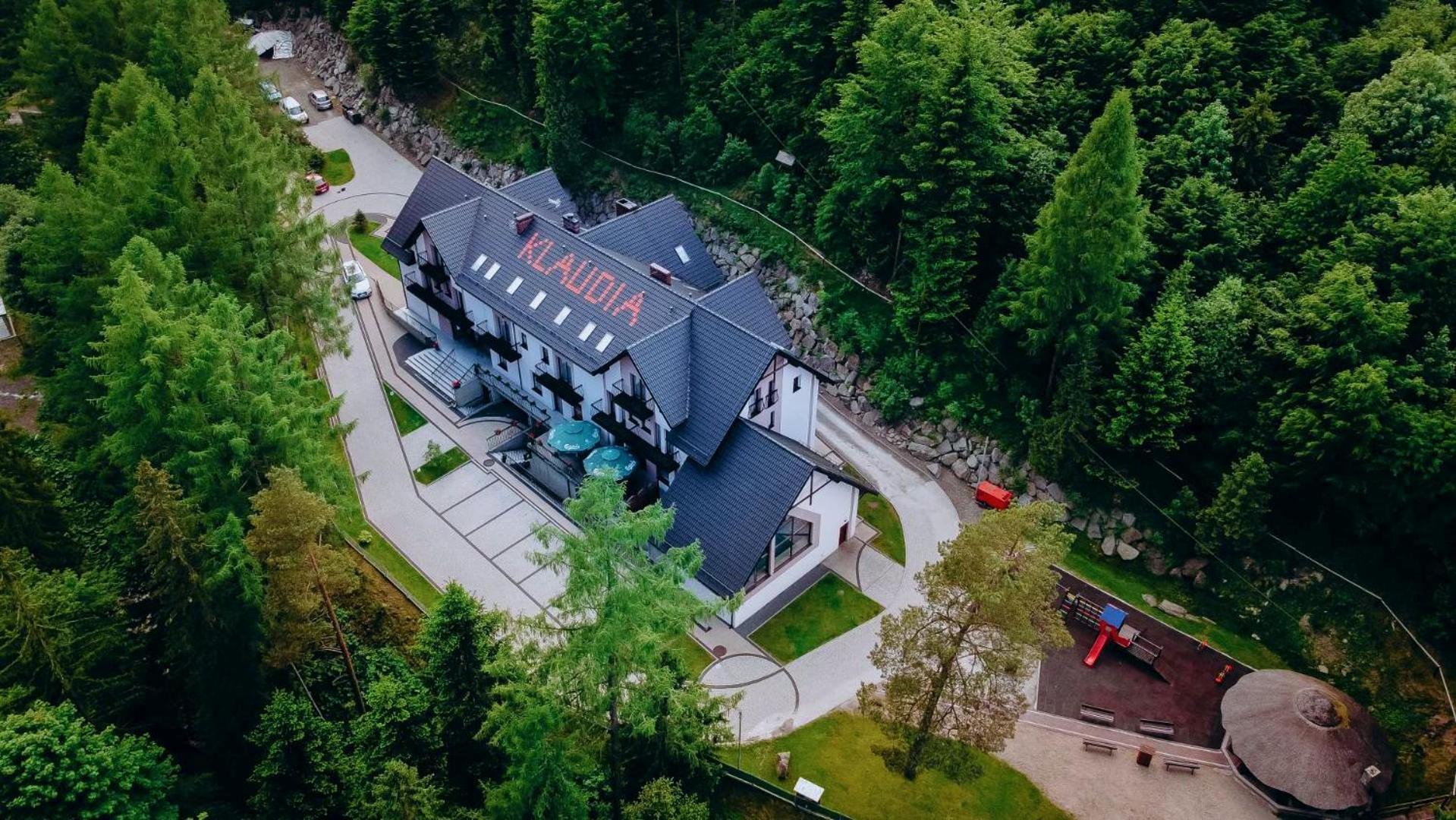 Hotel Klaudia Juszczyn Экстерьер фото